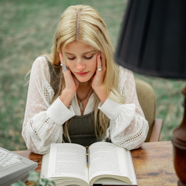 Stooding School finder